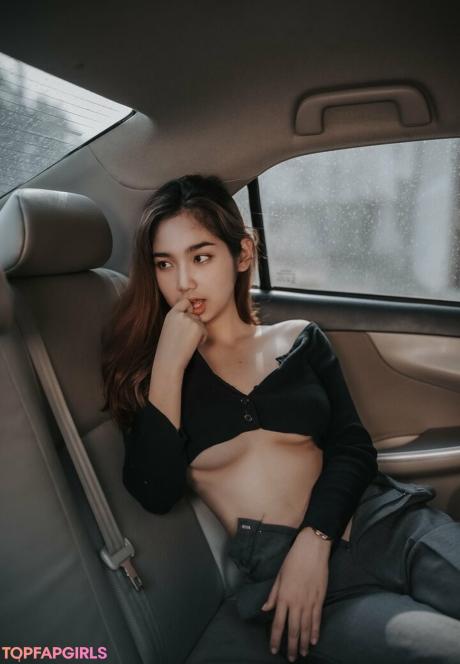 Unijung nude leaked OnlyFans photo #2