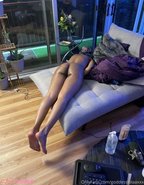 Goddesslolaaxxx nude leaked OnlyFans photo #5