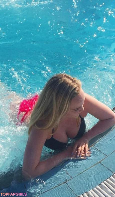 Essi nude leaked OnlyFans photo #14