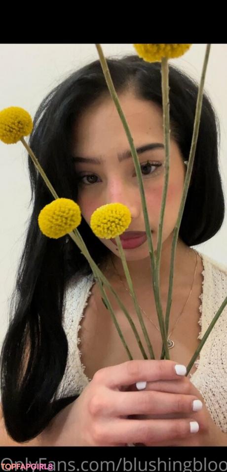 Blushingblooms nude leaked OnlyFans photo #19