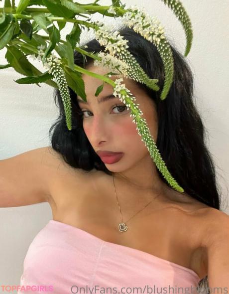 Blushingblooms nude leaked OnlyFans photo #23