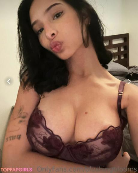 Blushingblooms nude leaked OnlyFans photo #5