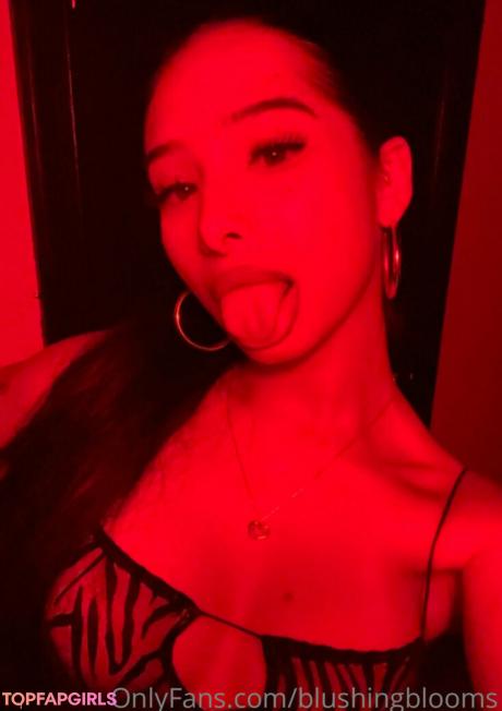 Blushingblooms nude leaked OnlyFans photo #53