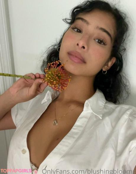 Blushingblooms nude leaked OnlyFans photo #82