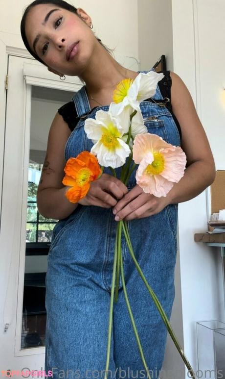Blushingblooms nude leaked OnlyFans photo #85