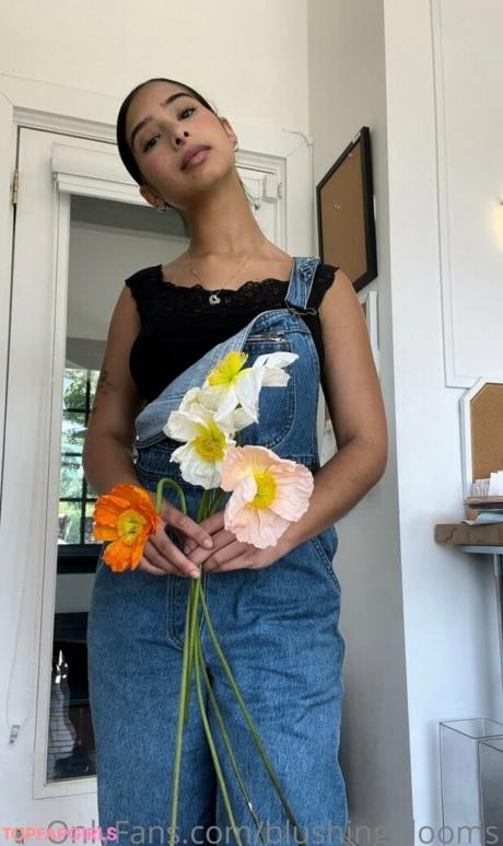 Blushingblooms nude leaked OnlyFans photo #88