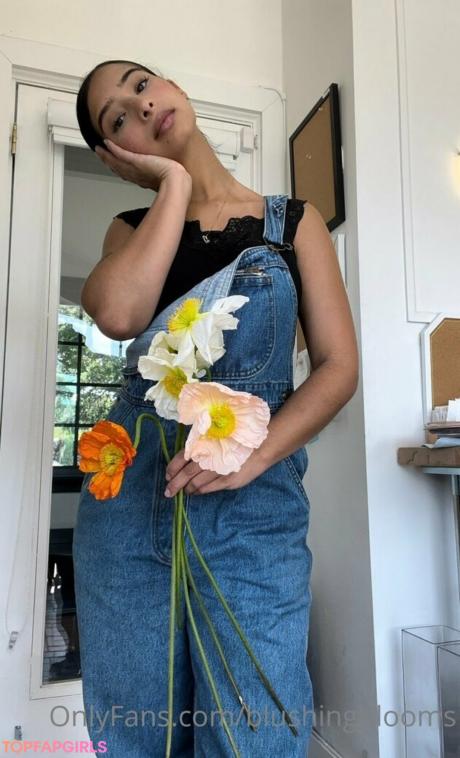 Blushingblooms nude leaked OnlyFans photo #90