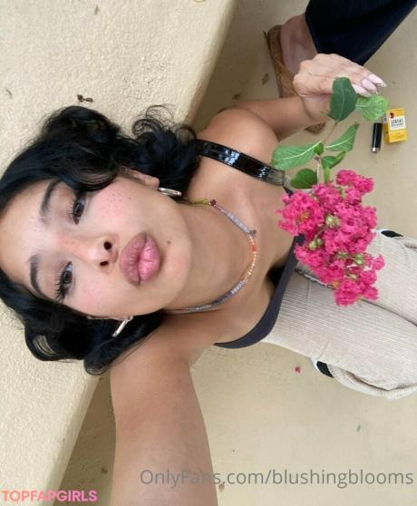 Blushingblooms nude leaked OnlyFans photo #99