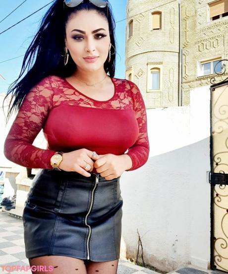 Narjes nude leaked OnlyFans photo #15