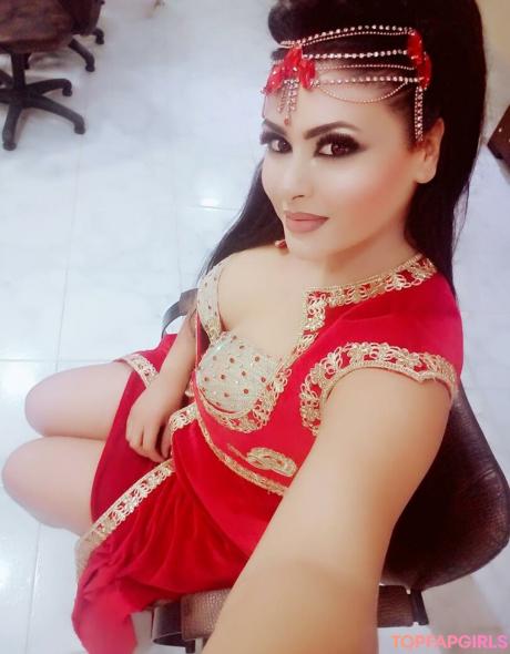 Narjes nude leaked OnlyFans photo #4