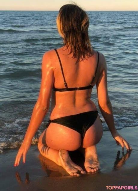 Anita nude leaked OnlyFans photo #2