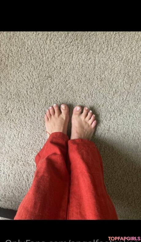 Angelfootcakes nude leaked OnlyFans photo #29