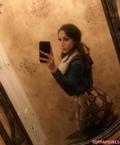 Chloe nude leaked OnlyFans photo #33