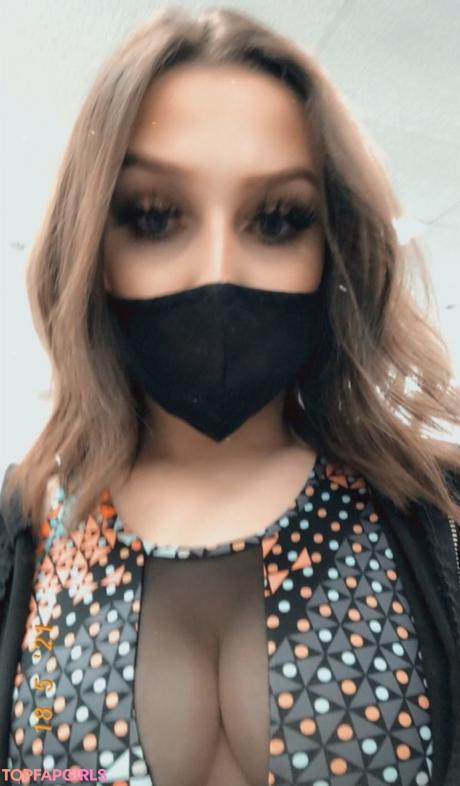 Chloe nude leaked OnlyFans photo #8