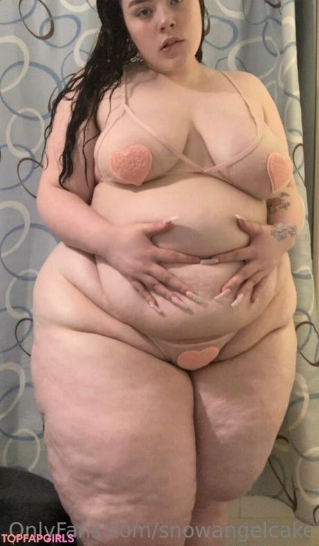 Snowangelcake nude leaked OnlyFans photo #32