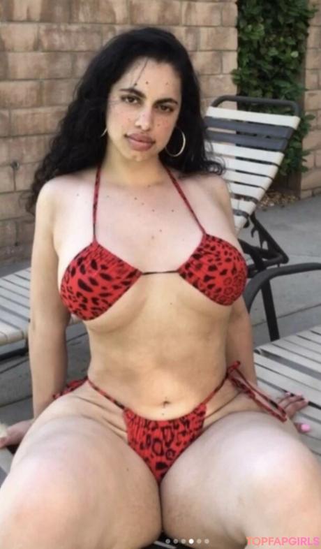 Razan nude leaked OnlyFans photo #1