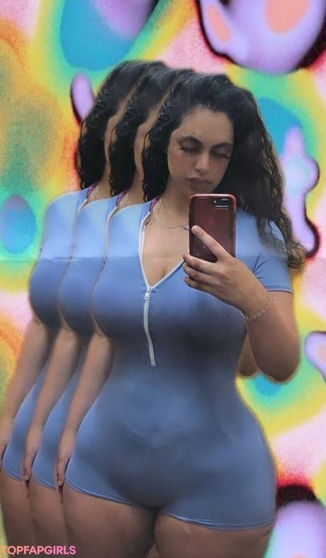 Razan nude leaked OnlyFans photo #12