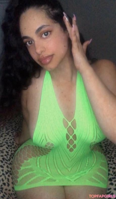 Razan nude leaked OnlyFans photo #13