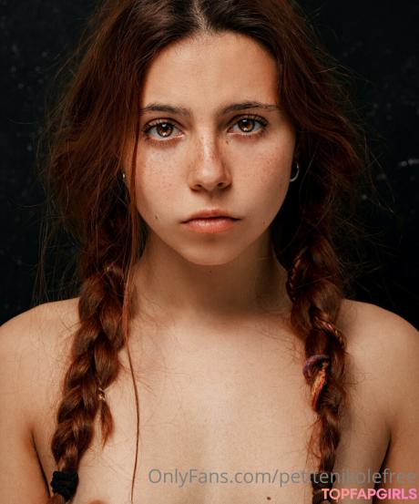 Petitenikolefree nude leaked OnlyFans photo #6