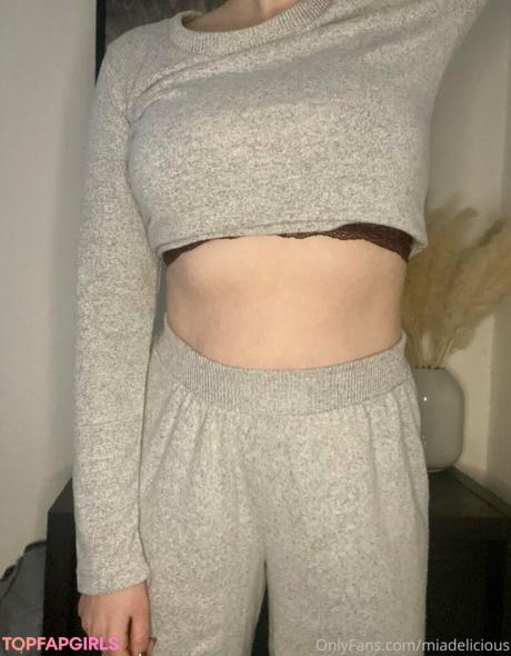 Miadelicious nude leaked OnlyFans photo #10