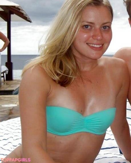 Elyse nude leaked OnlyFans photo #9