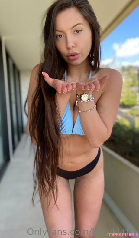 Kacyklittty nude leaked OnlyFans photo #460