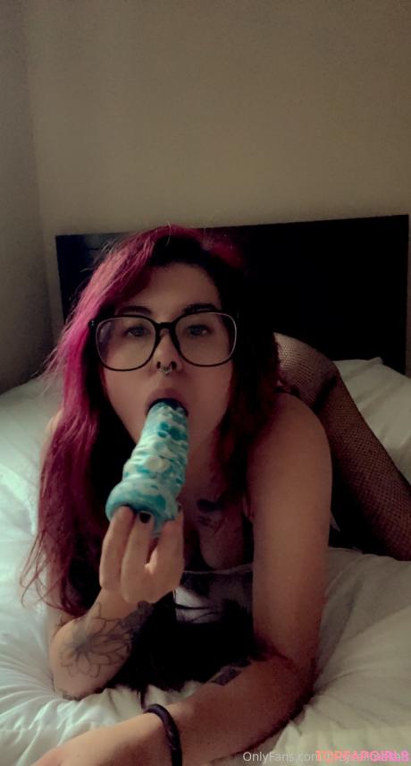 EGirl nude leaked OnlyFans photo #2