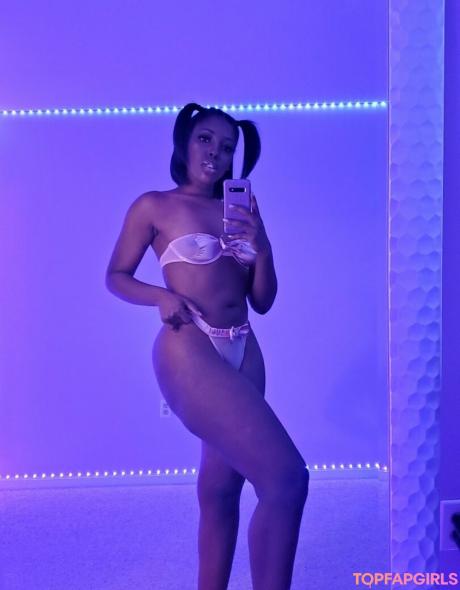 Mirascarlett nude leaked OnlyFans photo #12