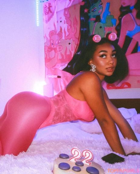 Llleasy nude leaked OnlyFans photo #4