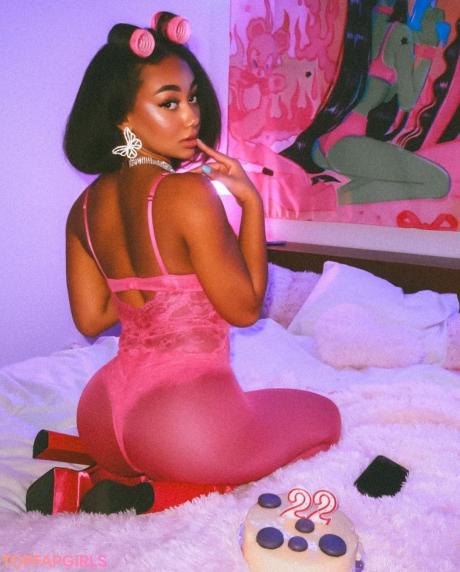 Llleasy nude leaked OnlyFans photo #5