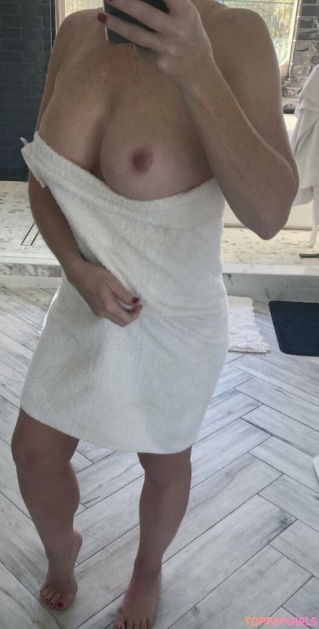 Hannah nude leaked OnlyFans photo #59