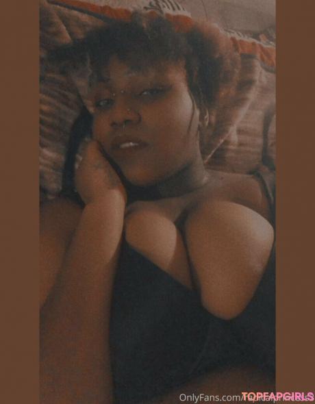 Radicalprincess3 nude leaked OnlyFans photo #12