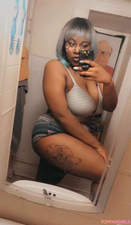 Radicalprincess3 nude leaked OnlyFans photo #36