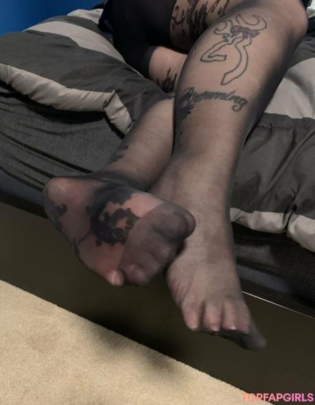 Hernylonfeetfree nude leaked OnlyFans photo #50
