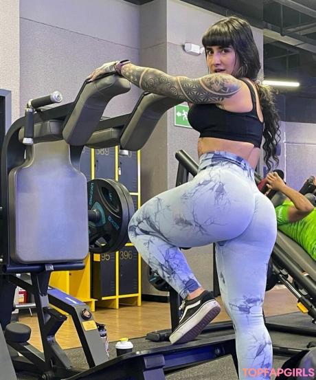 Lauzapata95 nude leaked OnlyFans photo #15