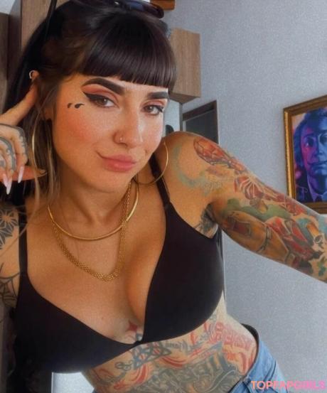 Lauzapata95 nude leaked OnlyFans photo #16