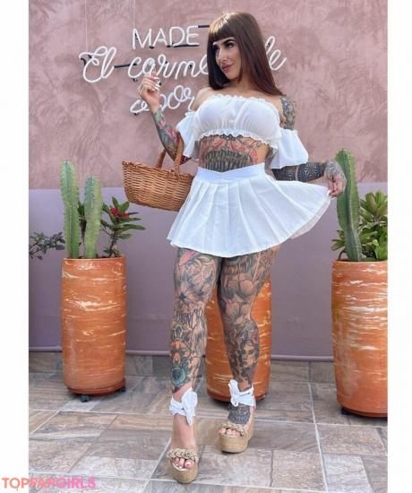 Lauzapata95 nude leaked OnlyFans photo #26