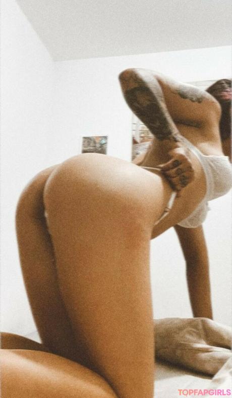 Camila nude leaked OnlyFans photo #43