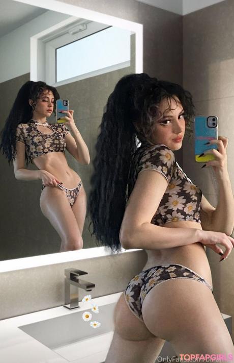 Mina nude leaked OnlyFans photo #36