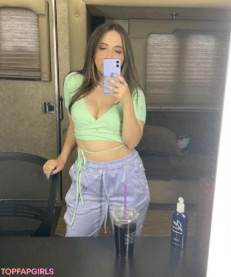 Esther nude leaked OnlyFans photo #6