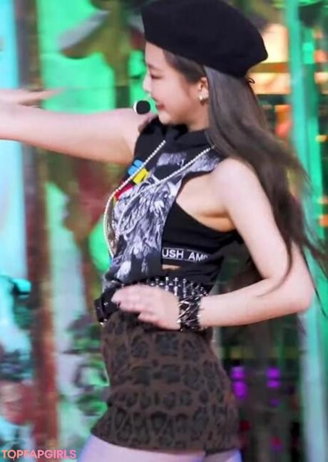 Jennie nude leaked OnlyFans photo #119