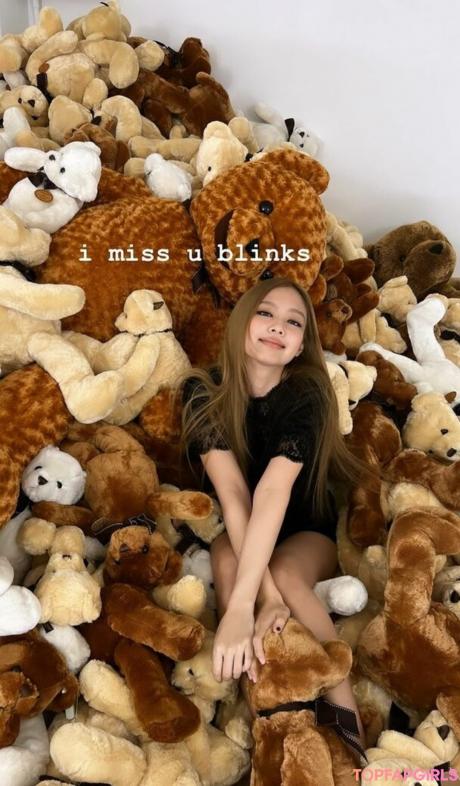 Jennie nude leaked OnlyFans photo #135