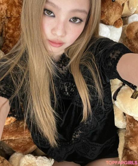 Jennie nude leaked OnlyFans photo #138
