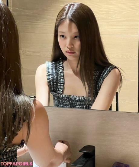 Jennie nude leaked OnlyFans photo #174
