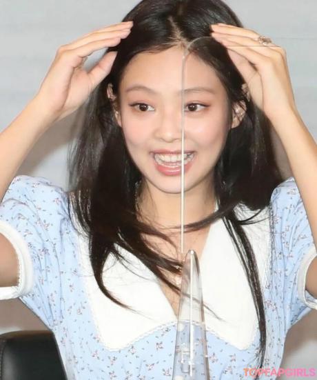 Jennie nude leaked OnlyFans photo #215