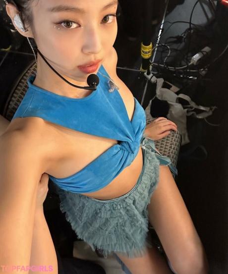 Jennie nude leaked OnlyFans photo #260