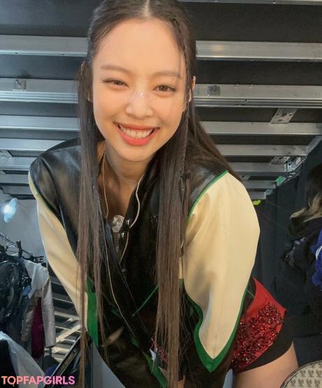 Jennie nude leaked OnlyFans photo #268