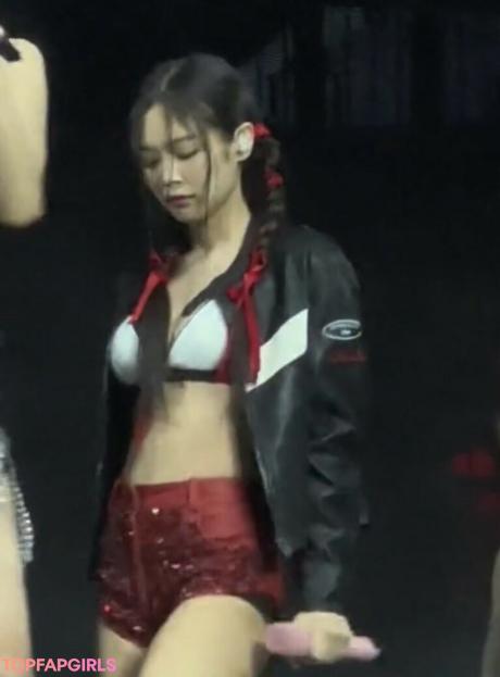 Jennie nude leaked OnlyFans photo #277