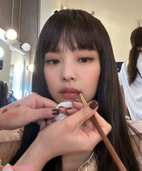 Jennie nude leaked OnlyFans photo #281