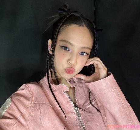 Jennie nude leaked OnlyFans photo #349
